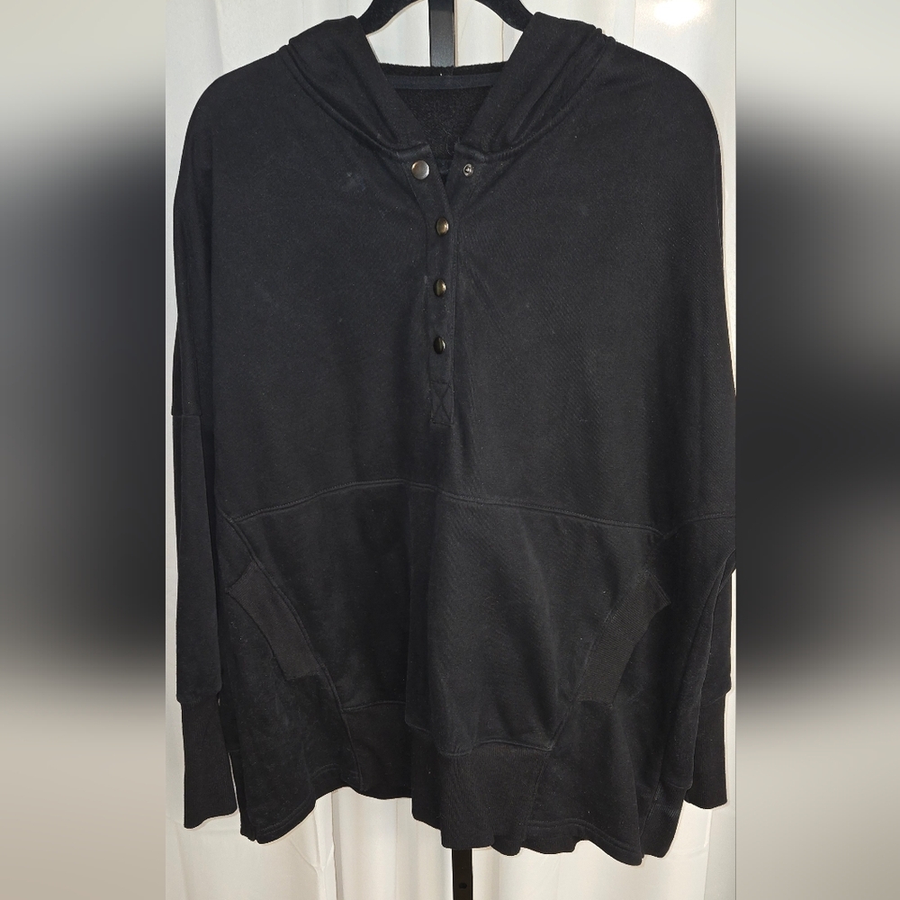 Women's Black Hooded Sweatshirt Oversized XL Unknown Label From‎ Online Bouquet